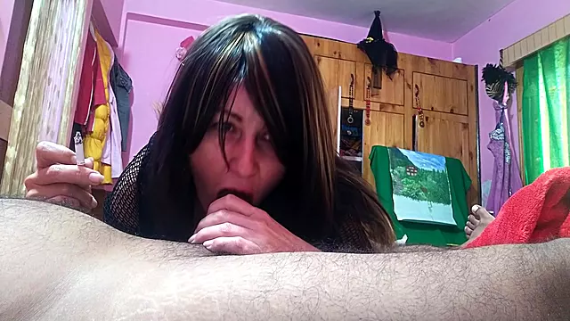 Brunette Amadora, Smoking Amador, Amador Despir, Webcam Amador, Morenas Fumando, Webcam Morena