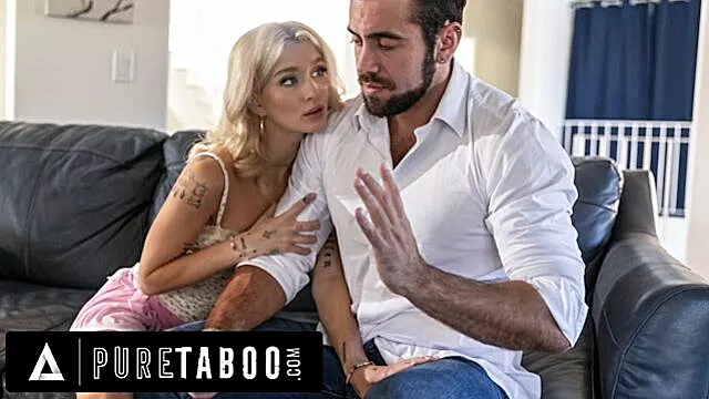 Tattoo Big Titten, Blonde Hübsch, In Kehle Abspritzen, Orgasmus Tief, Tief Und Hart, Tiefer Rachen Fick