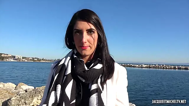 Cycate W Pończochach, Brunetka Duże Cycki, Bisex, Brunetki W Ponczochach, Brunetka Tatuaz