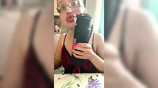 Söpö Blondi, Lasit Blonde, Blondi Puuma, Kaunis Blondi, Tyttö Pov, Glasses Old Mom, Milf Hieronta