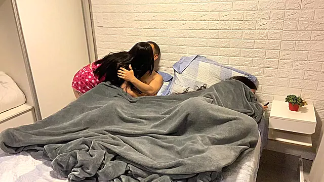 Brasileñas Amateur, Lesbianas Amateur, Mamada Polla Grande, Trío Con Dotados, Bisexual Brasil