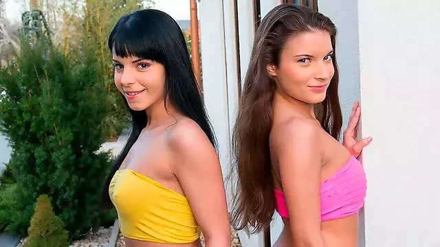 Anál, Kovbojky, Nelibi, Přírodní Velka Prsa, Náctileté Přírodní, Hubená Velká Prsa Teen, Prdelka Teen