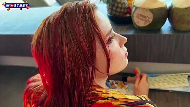 Rødhåret, Blowjob, Cheat, Rødhåret Utro, Ferie Utroskab, Deepthroat, Kneppet Doggystyle, Bagfra