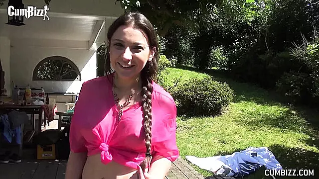 Teen Garden Cum Party - Huge Tits 19 Year Old Gets Creampied Outdoor