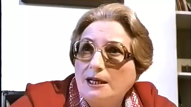 Heisse Spiele Im Pensionat (1979)