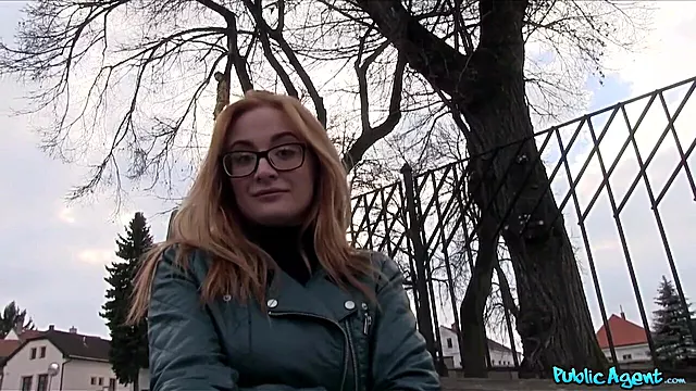 18 Lat, Czech Amatorki, W Okularach Amatorka, Trojkacik Anal Glebokie Gardlo, Czeskie Casting