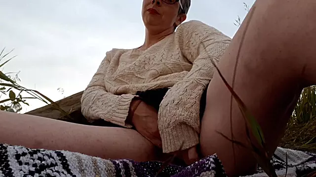 Amateur Mit Big Toy, Arsch Wichsen, Gibt Ihren Arsch, Haarig Solo, Haarige Solo Masturbation