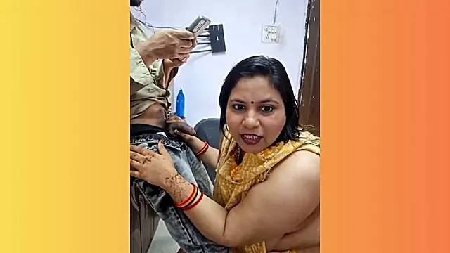 Indian bhabhi gets naughty with her devar while home alone