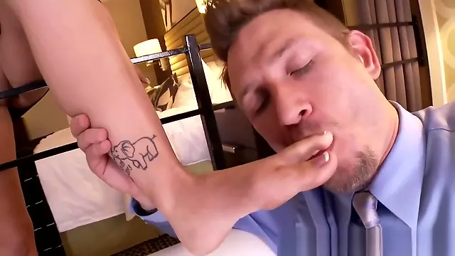 Fucked Babe Sucks Feet