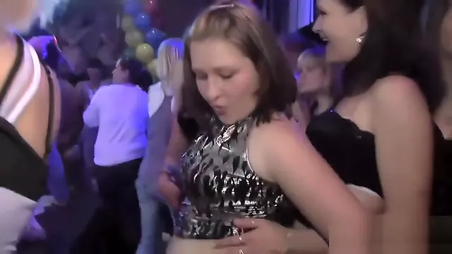 Parti, Esmer Sarışın, Sarışın Sakso, Sarışın Gurup, Sakso Partisi, Grup Sakso, Esmer Gurup, Parti Grup Porn