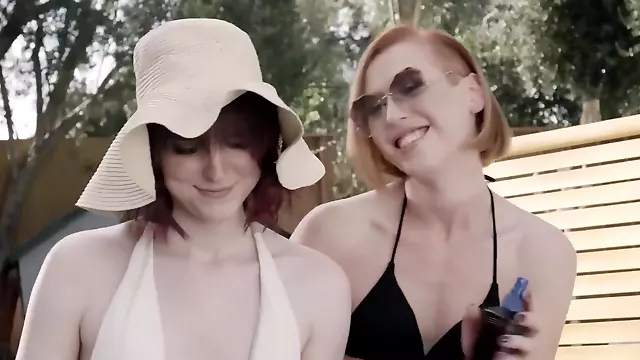 Cycata Mamuśki, Obciąganie Cycate Nastolatki, Obciaganie Shemale, Para Shemale, Trans, Podoba Sie