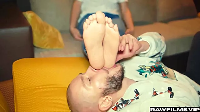 18 Godina Tineđerca Se Sexsaju, Sise, Pusenje Kurca Tinejdzeri, Fetis Na Stopalu, Drkanje Nogama