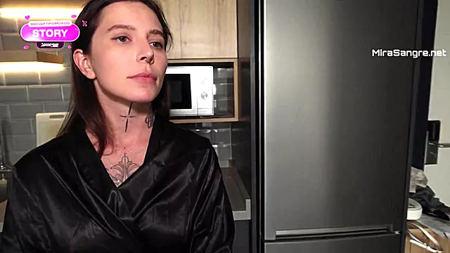 Young StepMother Begs to Fuck Her in the Ass!
